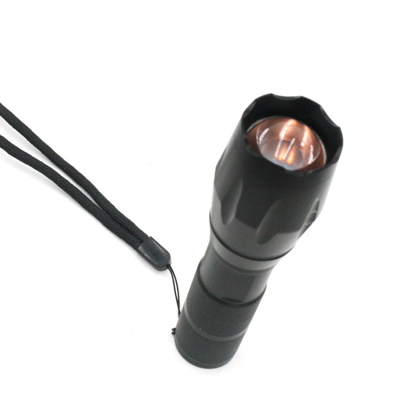 GM10150D+Aluminum alloy tactical waterproof flashlight